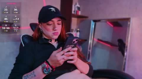 lexavega_ online show from June 25, 4:34 pm