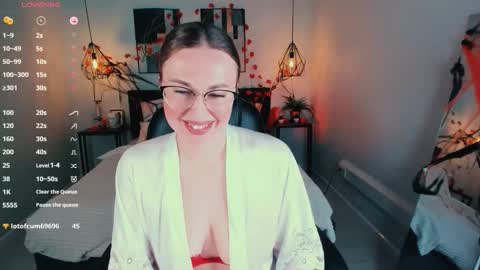 Lexy - Follow me online show from October 27, 7:19 am