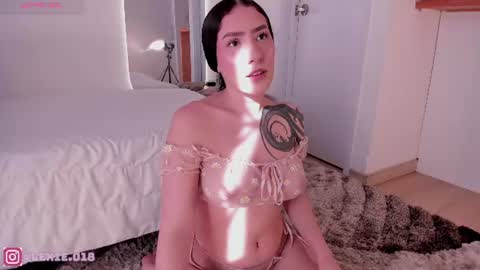 LEXIE online show from June 25, 9:31 pm
