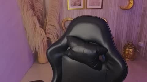 Lexie  online show from March 13, 8:56 pm