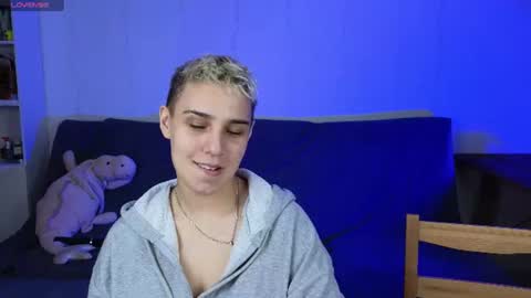 Sexy Lexie online show from June 12, 11:09 am