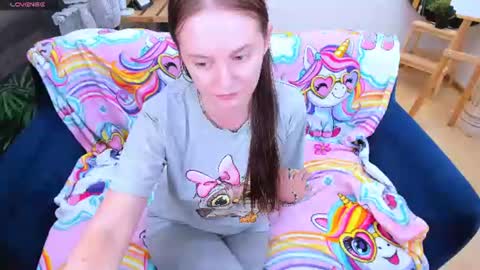 Lexi online show from July 29, 6:35 am