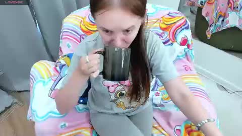 Lexi online show from July 14, 6:40 am
