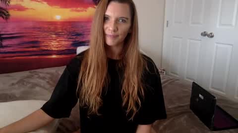 Alexia L. online show from September 28, 4:38 pm