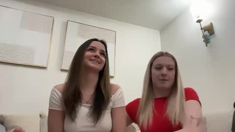 lexiiismith online show from February 7, 6:05 am