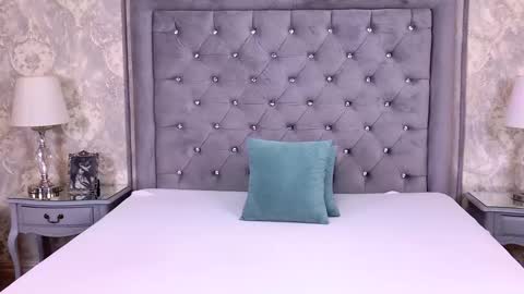 Lexi Riley online show from February 12, 7:12 am