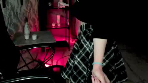 Snapshot of lexiwenford chatting on October 10, 3:23 am Lexi Wenford NO NUDE GODDESS online show from October 10, 3:23 am