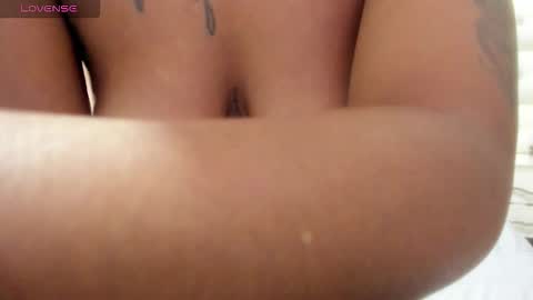 Snapshot of lexxi_ross chatting on October 26, 2:18 pm LEXXI online show from October 26, 2:18 pm