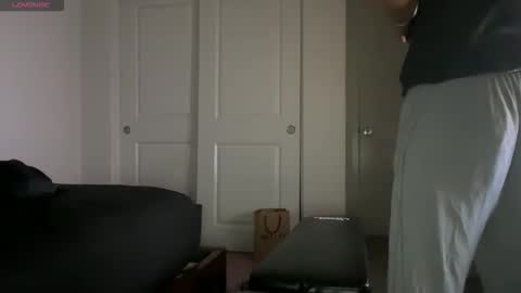 Dromaeosaurex online show from November 12, 8:27 am