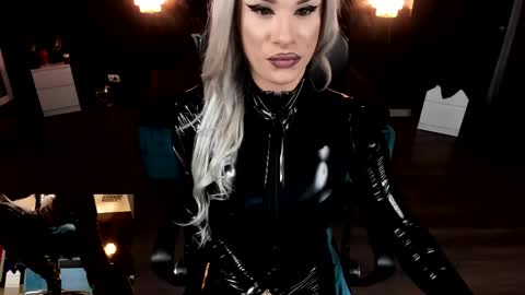 eva lexy you may call me Miss online show from February 9, 6:05 pm