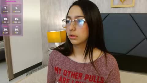 lexyblaze_ online show from December 22, 11:17 am