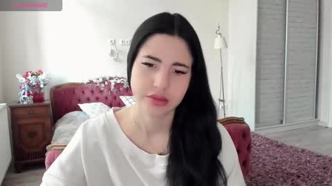 lexyswett online show from December 16, 7:15 am