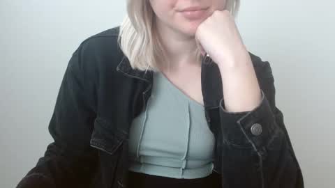 Leyla online show from March 28, 7:32 am