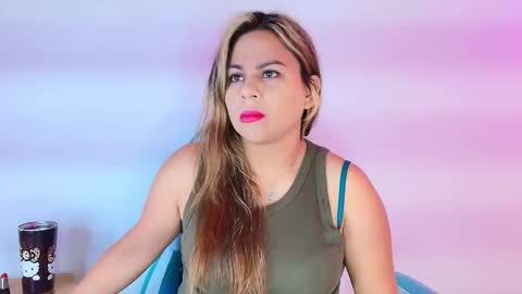 Lia  online show from February 13, 4:05 am