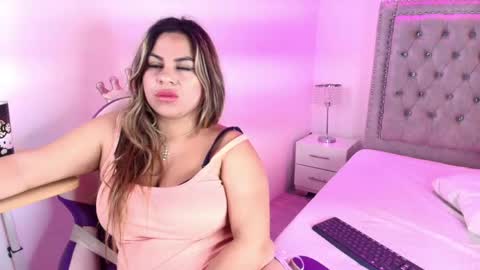 Lia  online show from May 31, 5:17 am