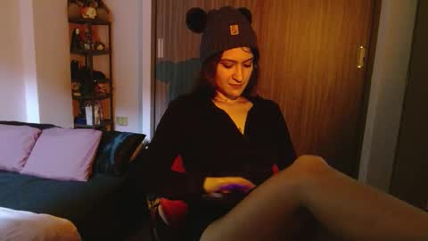 liliana online show from February 18, 1:55 pm