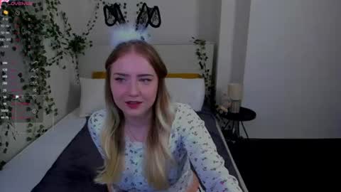 Lia online show from June 22, 1:55 am