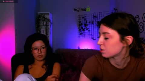 Snapshot of lia_make_love chatting on October 9, 2:44 pm lia_make_love online show from October 9, 2:44 pm