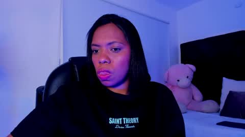 lia_mariana online show from July 27, 10:29 pm