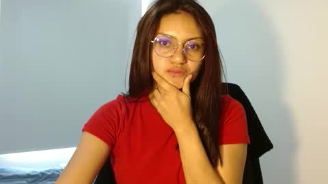 lia_miracle online show from May 26, 9:21 pm