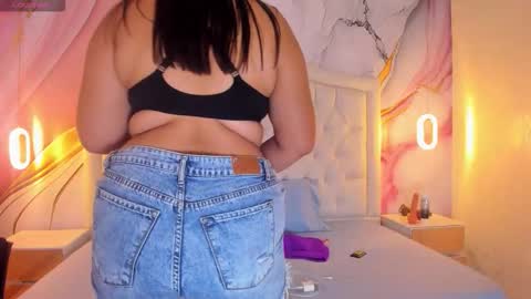 Lia online show from March 4, 7:22 pm