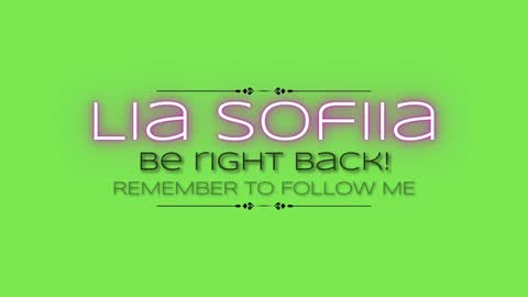 Snapshot of lia_sofiia chatting on December 17, 6:53 pm lia_sofiia online show from December 17, 6:53 pm