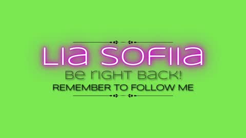 Snapshot of lia_sofiia chatting on December 22, 7:31 pm lia_sofiia online show from December 22, 7:31 pm