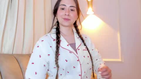 Snapshot of lia_walton__ chatting on October 9, 4:34 pm liz walton online show from October 9, 4:34 pm