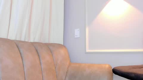 Snapshot of lia_walton__ chatting on September 16, 12:07 pm liz walton online show from September 16, 12:07 pm