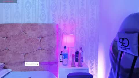 Snapshot of liaa_18 chatting on October 14, 6:49 am Liaa online show from October 14, 6:49 am