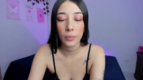 Lia R  online show from March 7, 7:52 am