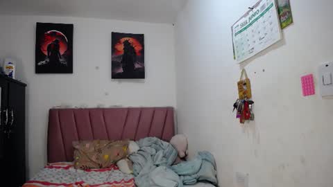 liahdiaz_ online show from June 29, 4:39 pm