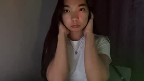 liaisonx_rosa online show from December 4, 10:15 am