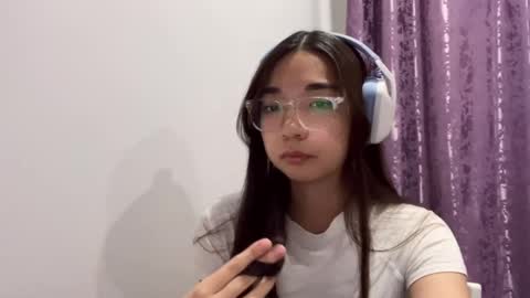 liaisonx_rosa online show from November 24, 12:15 pm