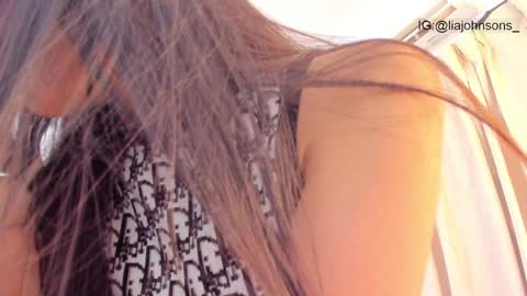 Lia Johnsons online show from December 1, 11:51 pm