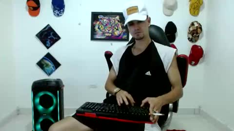 Andres online show from February 27, 11:19 pm