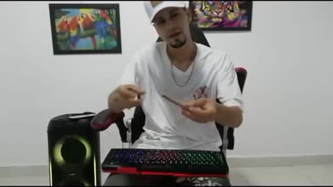 Andres online show from October 28, 10:33 pm