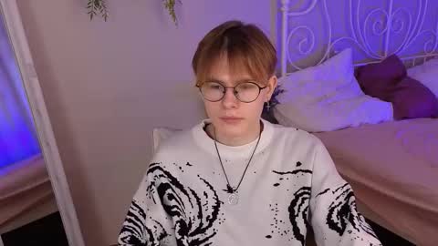 LIAM online show from March 26, 5:24 am