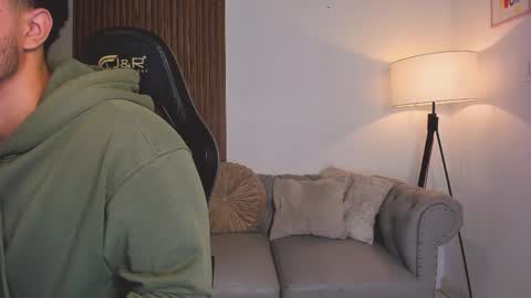 Liam Collins online show from March 23, 12:21 pm