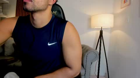 Liam Collins online show from June 11, 11:52 am