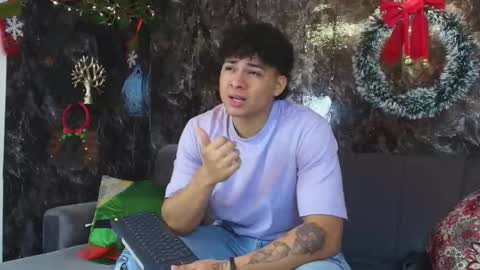 liam online show from November 23, 1:53 pm