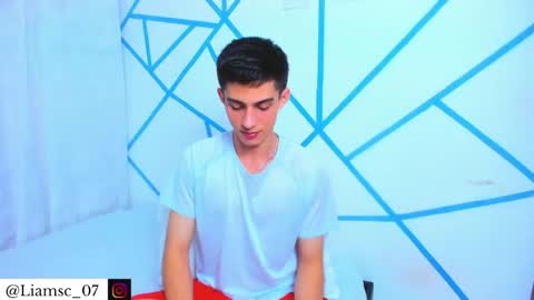 Liam scott77 online show from December 4, 1:05 am