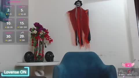 Liam  online show from October 20, 7:19 pm