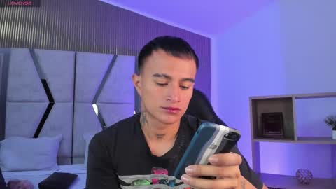 LiamDeep online show from February 23, 8:44 pm