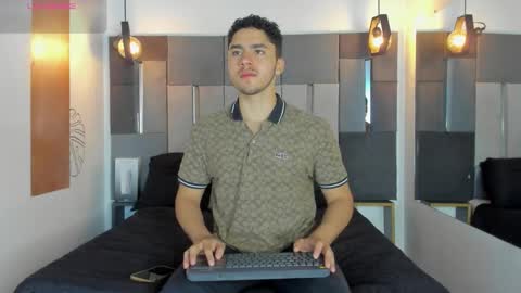 Liam online show from January 8, 3:07 pm