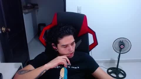 liamrides online show from November 15, 2:24 am