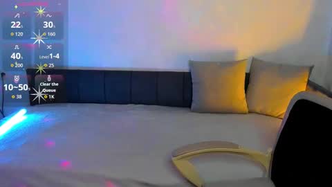 Liana online show from December 15, 10:00 am