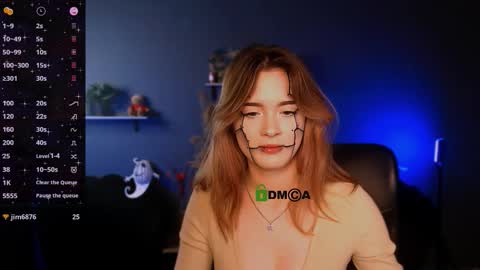 Snapshot of liana_kisses chatting on October 22, 7:59 pm Little Liana online show from October 22, 7:59 pm