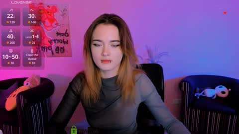 Little Liana  online show from January 14, 9:23 pm