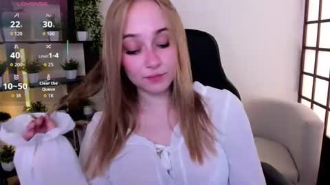 Liana online show from June 11, 2:11 am